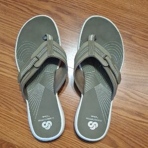 Clarks Brown Sandals